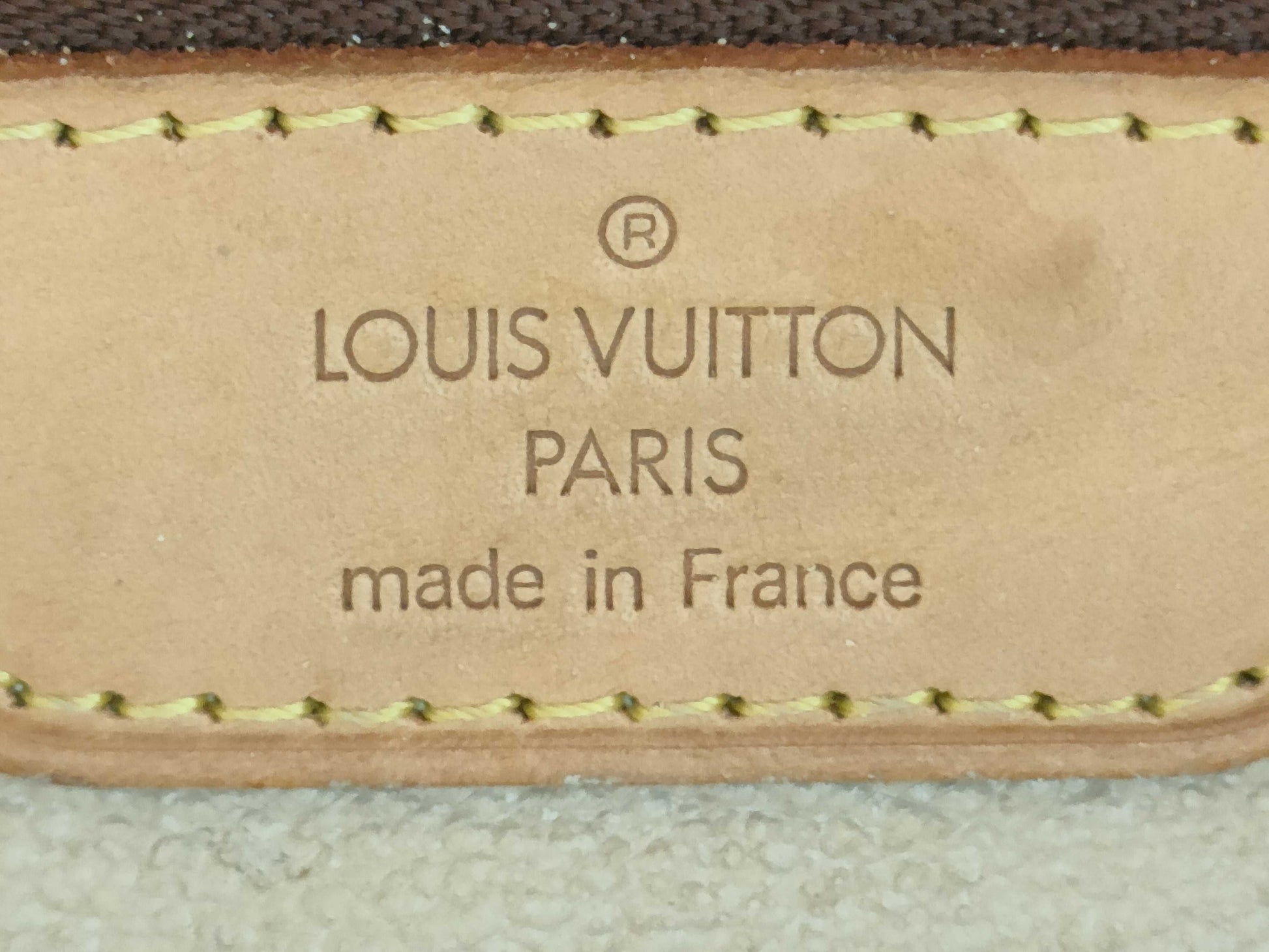 LOUIS VUITTON RFID Unverified VI0060 Monogram Louis Vuitton Monogram Bucket PM M42238 Tote Bag