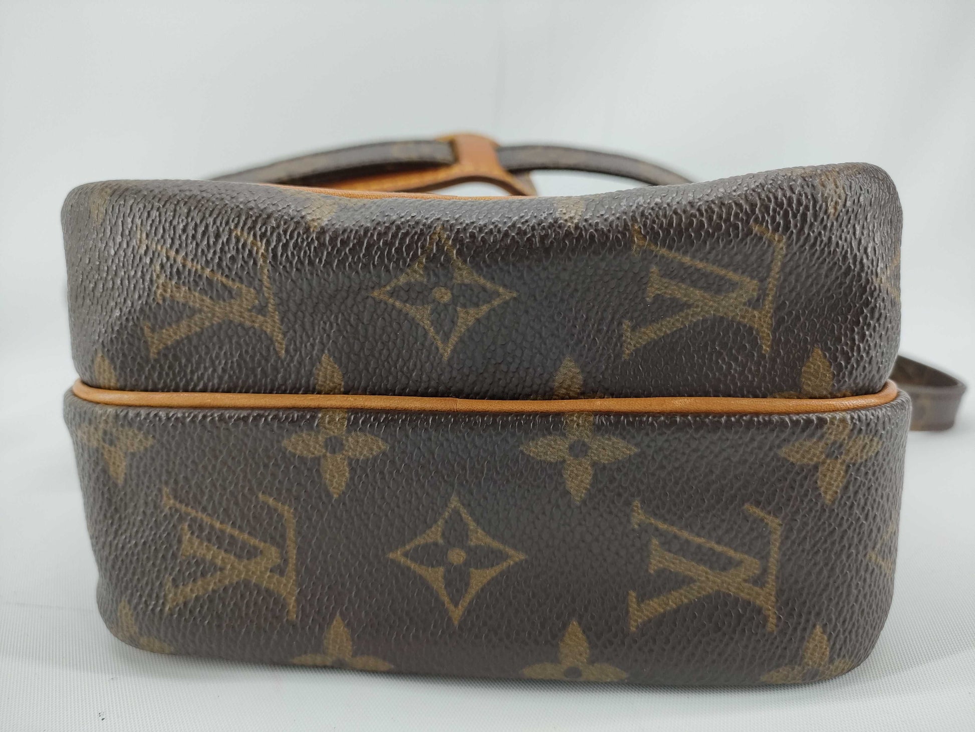 LOUIS VUITTON RFID Unverified TH0060 Monogram Louis Vuitton Monogram Amazon Shoulder Bag