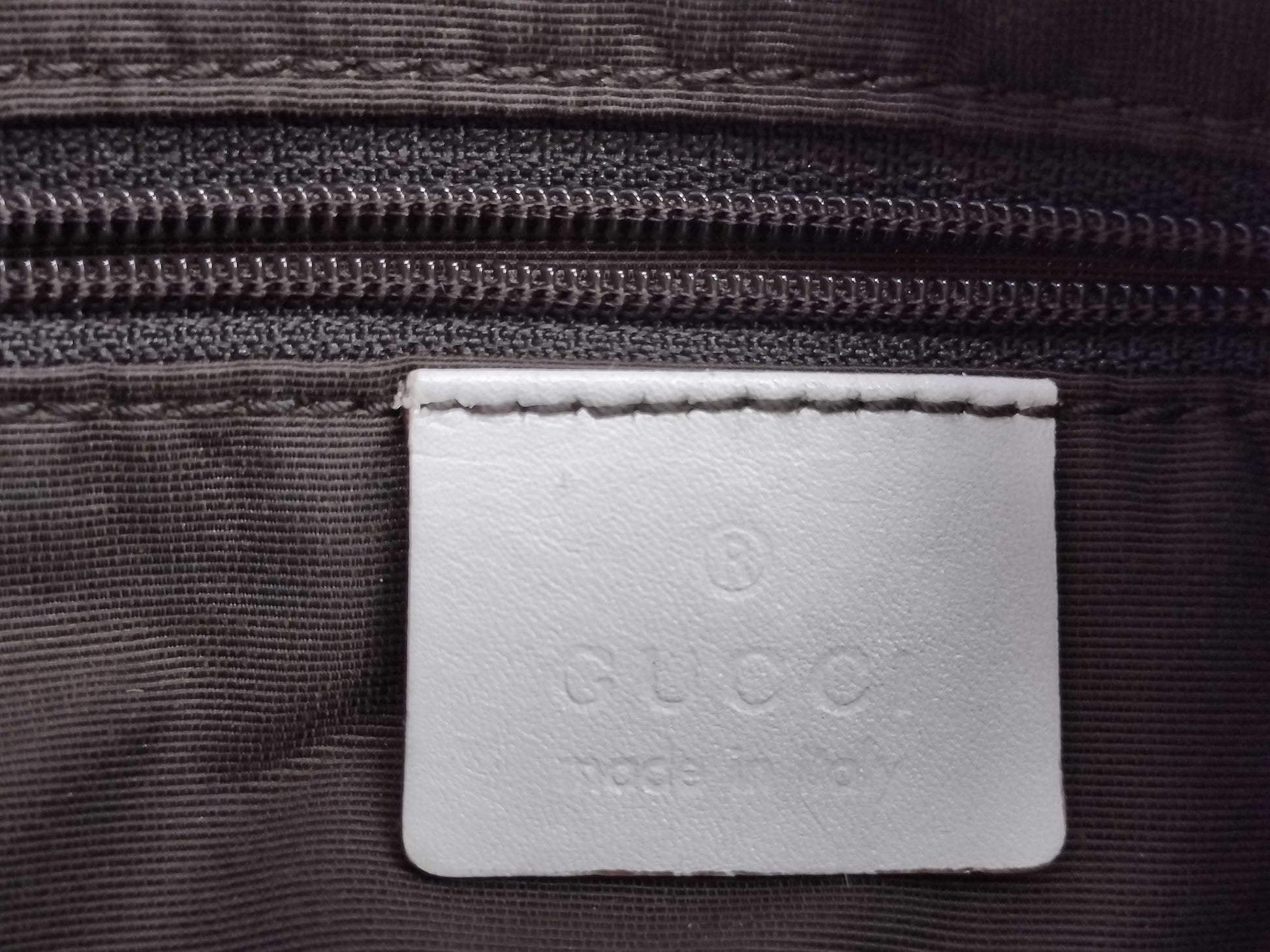 GUCCI GG Canvas Gucci GG Canvas One-Shoulder Bag Shoulder Bag