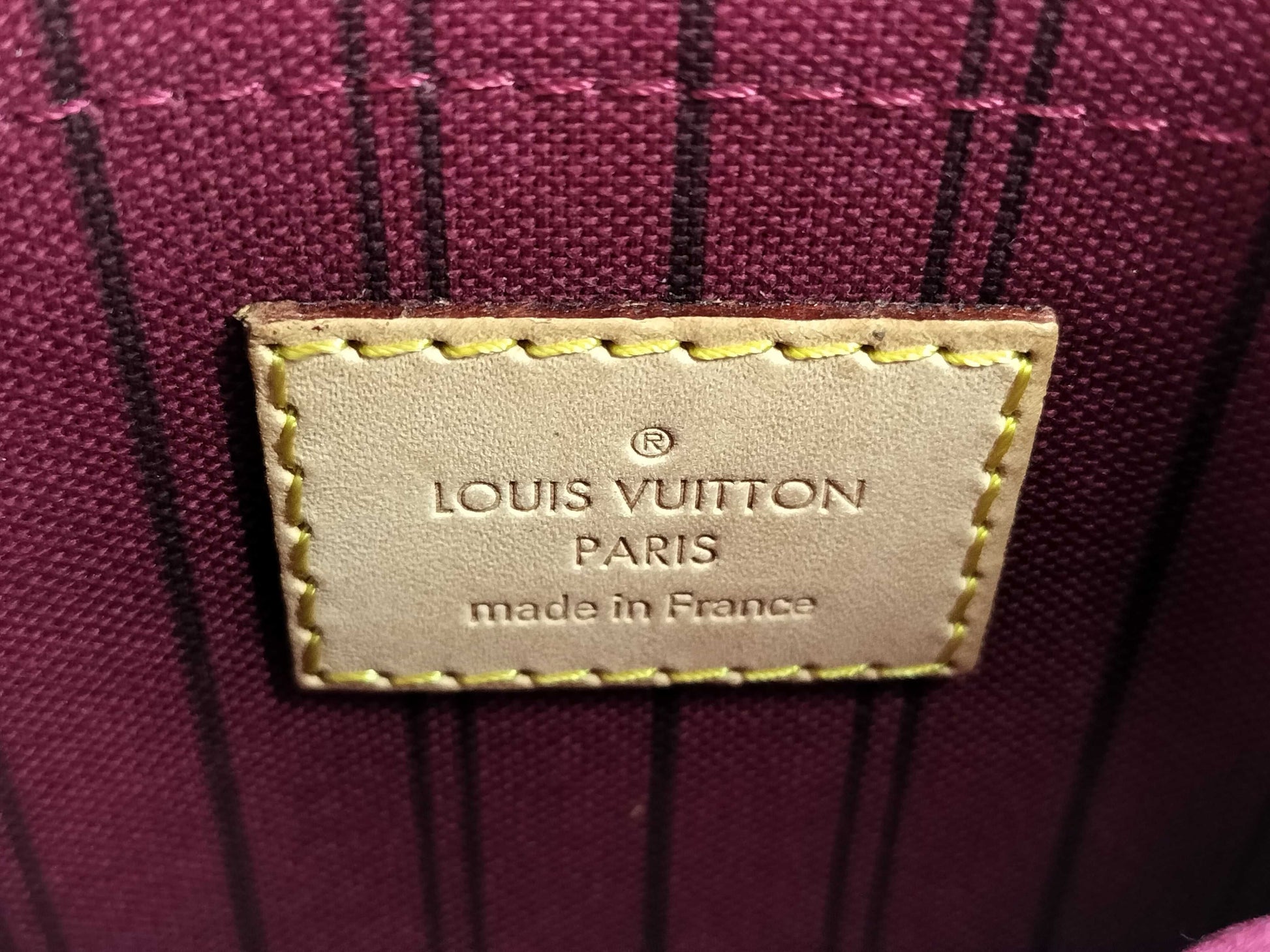 LOUIS VUITTON Monogram Neverfull Pouch