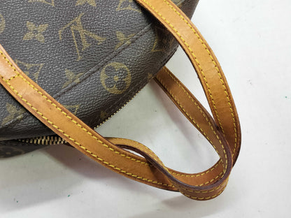 LOUIS VUITTON Monogram Louis Vuitton Monogram Spontini Handbag