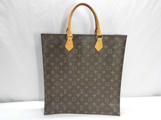 LOUIS VUITTON Monogram Louis Vuitton Monogram Sac Plat Tote Bag