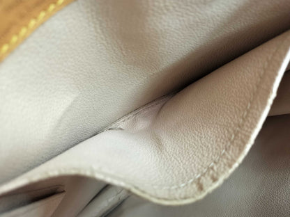 LOUIS VUITTON Monogram Louis Vuitton Monogram Sac Plat Tote Bag