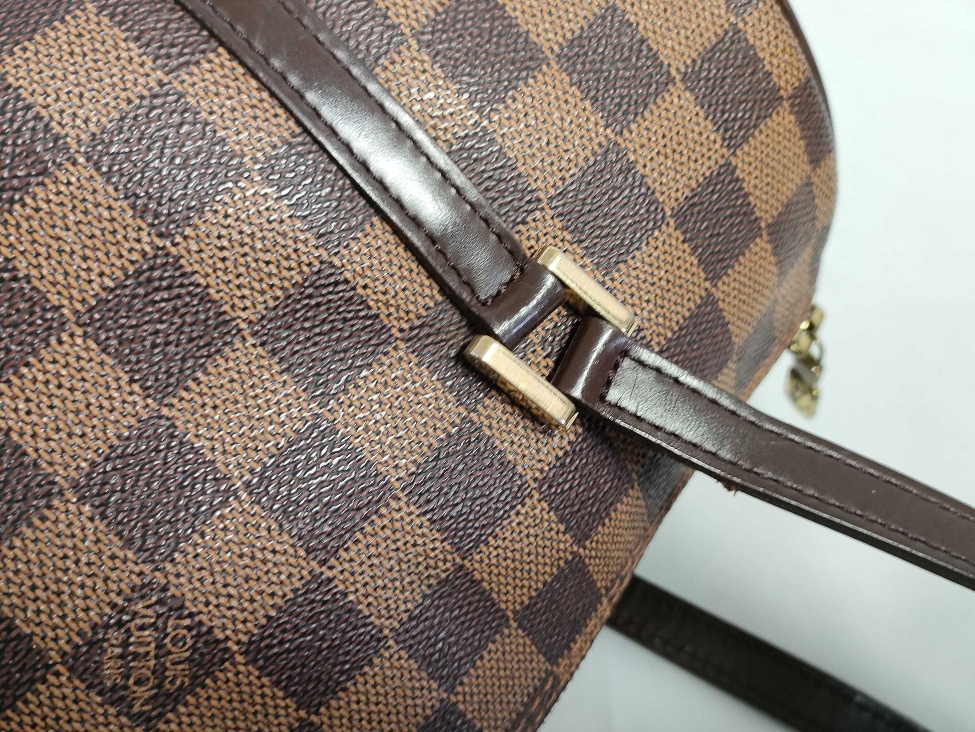 LOUIS VUITTON Damier Papillon 30 Handbag