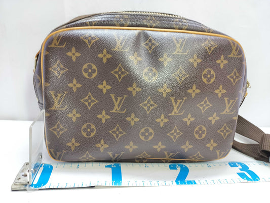 LOUIS VUITTON Monogram Reporter Shoulder Bag