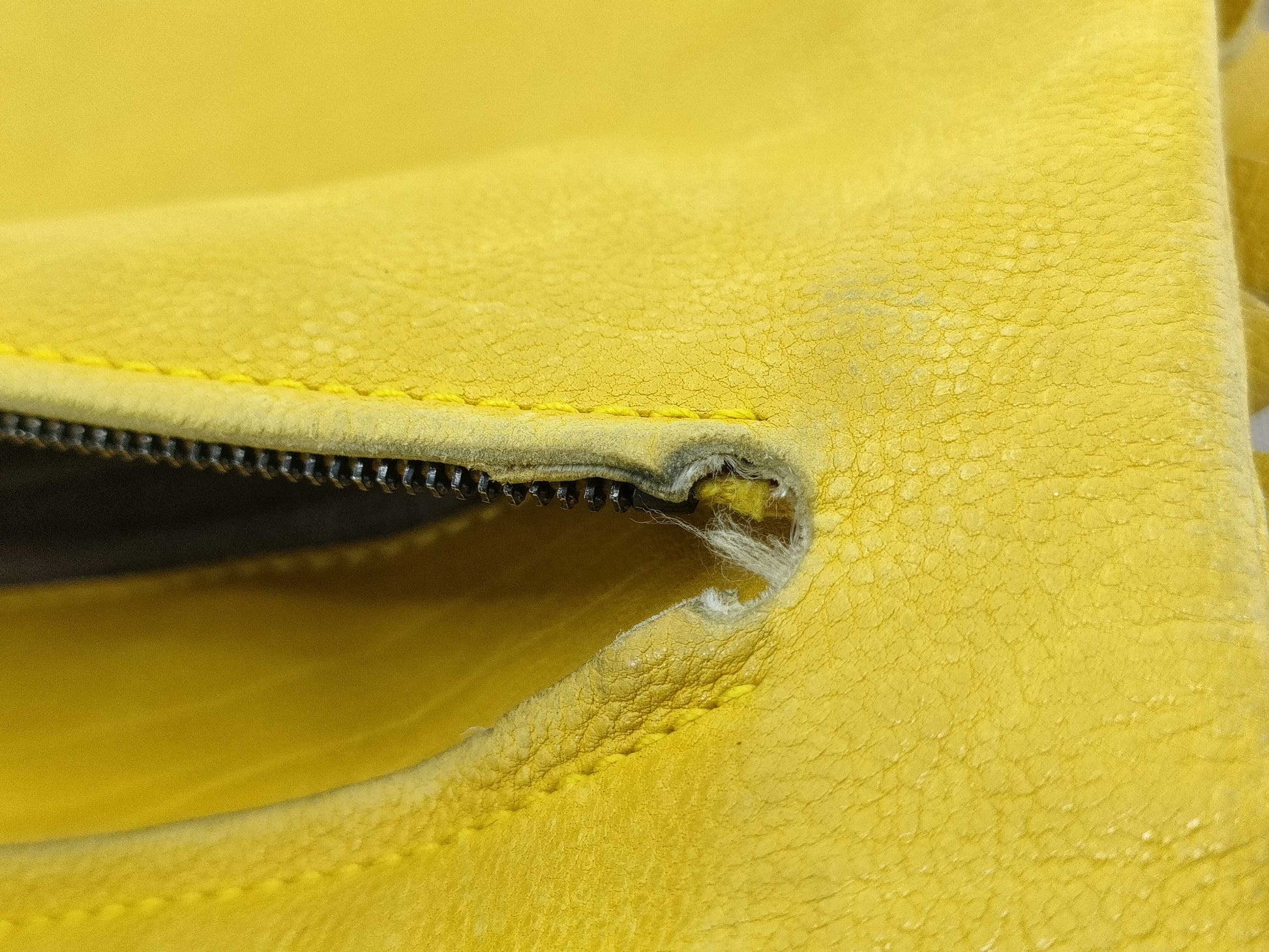 BOTTEGA VENETA Intrecciato Shoulder Bag 239897