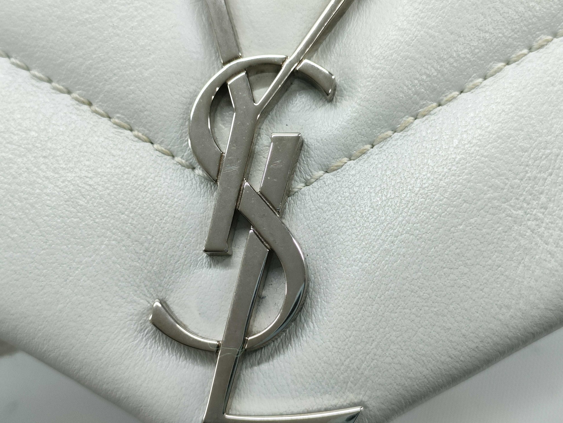 SAINT LAURENT SAINT LAURENT PARIS Monogram Lulu Shoulder Bag 467072 Shoulder Bag