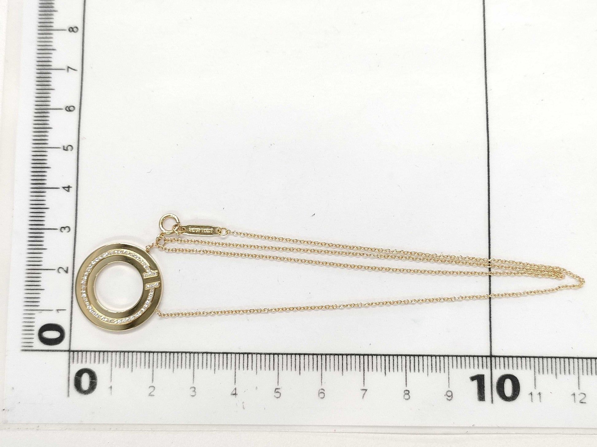 Tiffany & Co. T Circle Diamond Necklace in Yellow Gold and Au750, 6.7g 