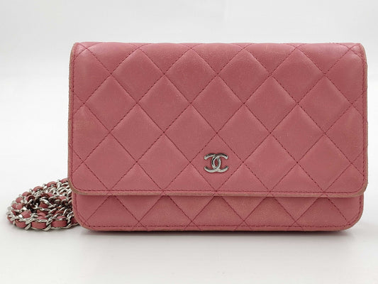 CHANEL Matelasse Chain Wallet A33814 Lambskin Pink 22 Series Shoulder Bag