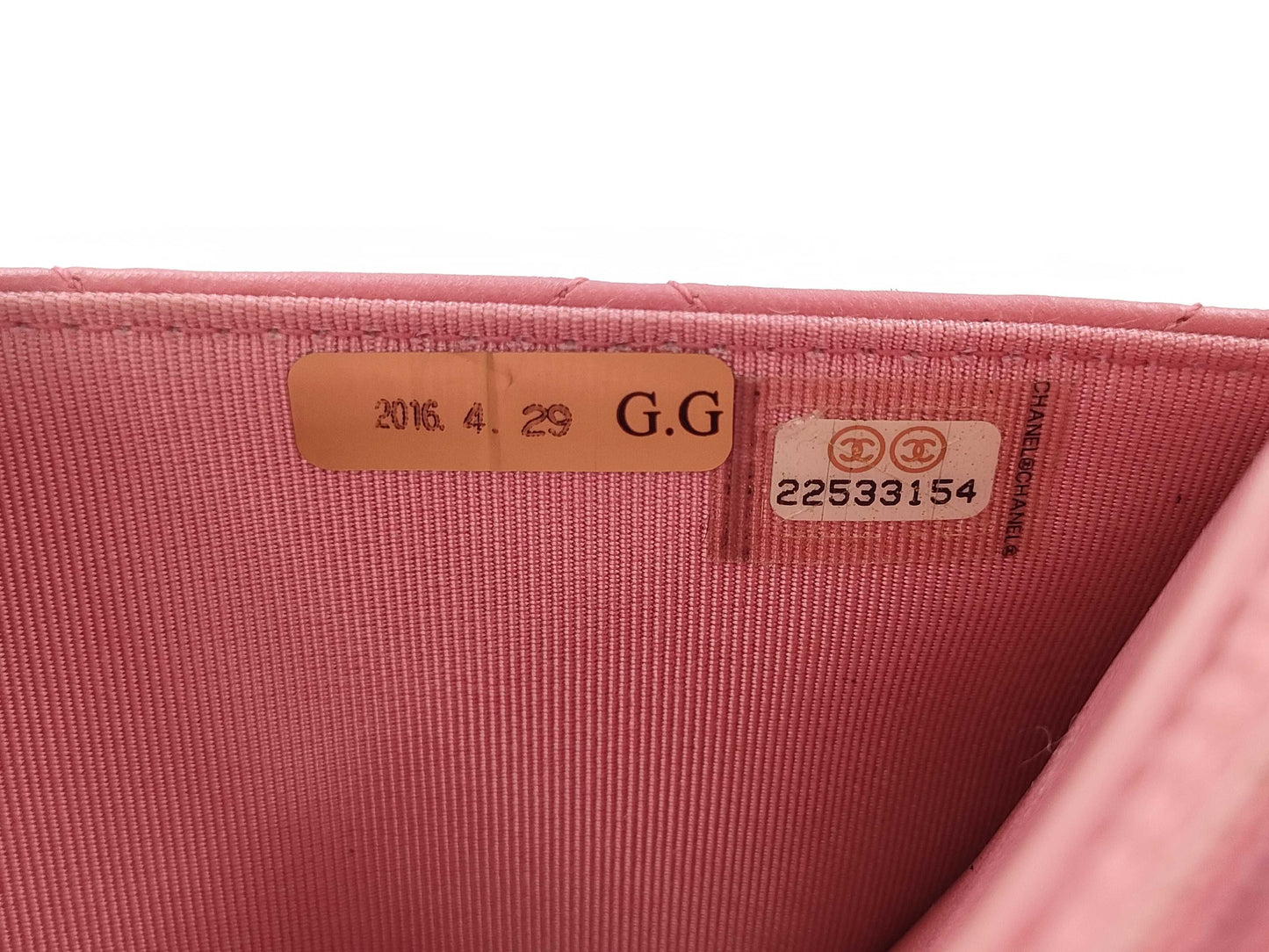 CHANEL Matelasse Chain Wallet A33814 Lambskin Pink 22 Series Shoulder Bag