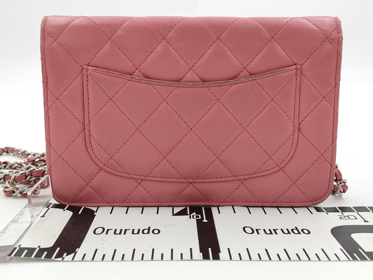 CHANEL Matelasse Chain Wallet A33814 Lambskin Pink 22 Series Shoulder Bag