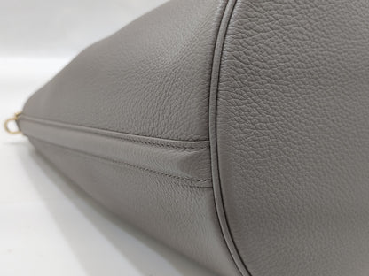 CELINE Bucket 16 Handbag Pebble 