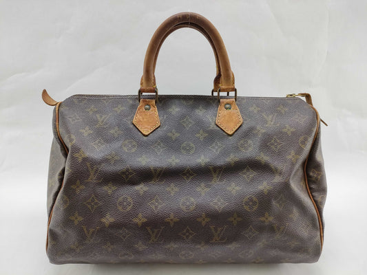 LOUIS VUITTON Monogram Louis Vuitton Speedy Handbag