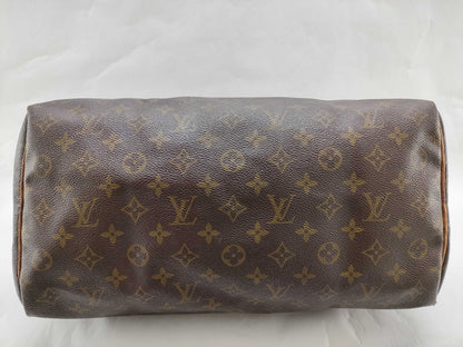 LOUIS VUITTON Monogram Louis Vuitton Speedy Handbag