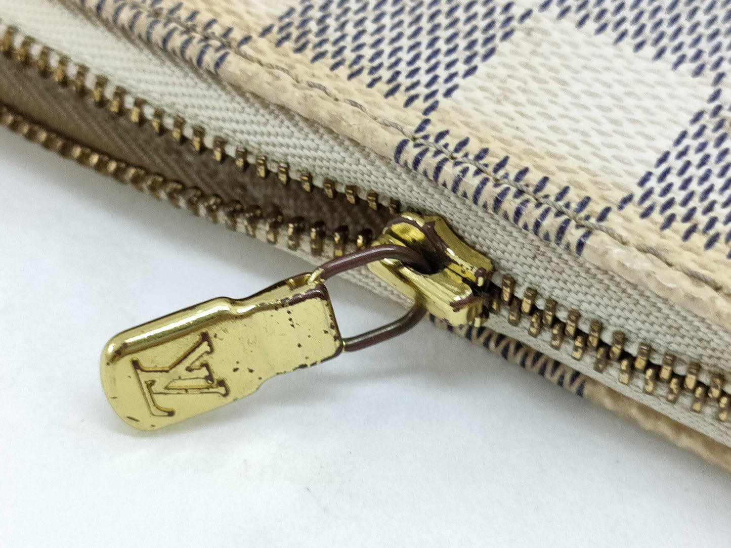 LOUIS VUITTON Damier Azur Louis Vuitton Accessoires Shoulder Bag