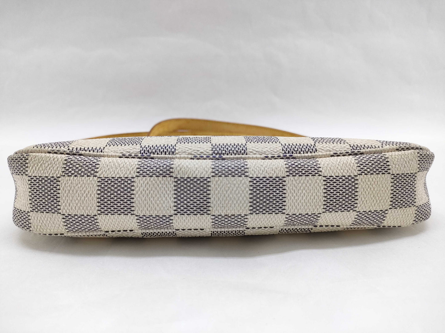 LOUIS VUITTON Damier Azur Louis Vuitton Accessoires Shoulder Bag