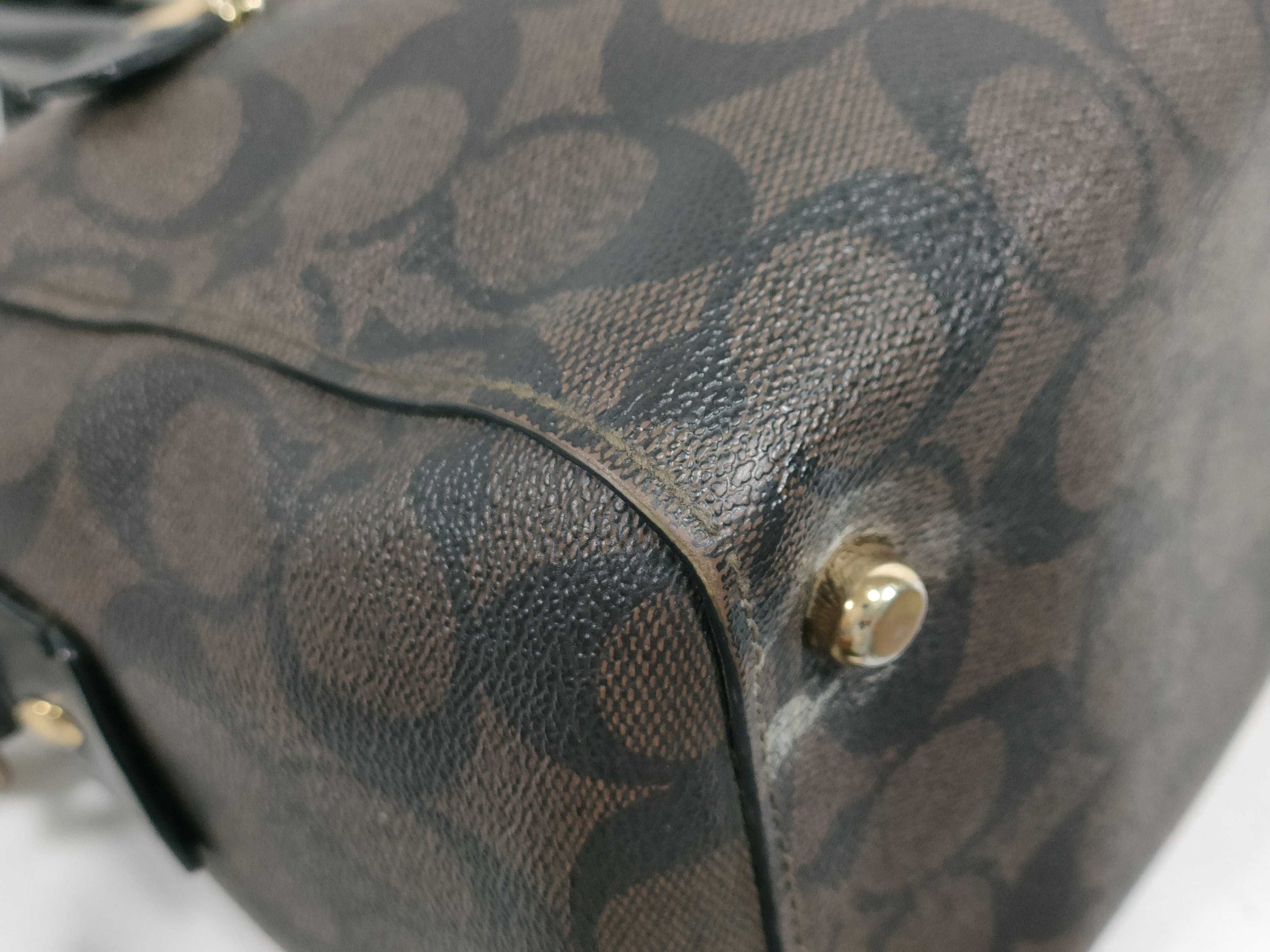 COACH Signature Coach Bag Handbag