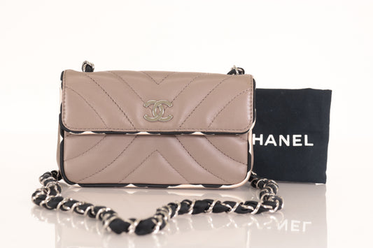 CHANEL V-Stitch Lamb Mini Chain Shoulder Bag, No. 9