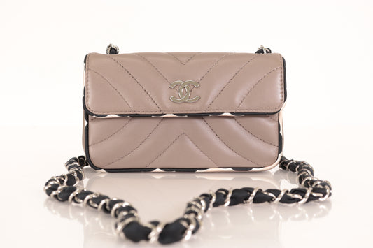 CHANEL V-Stitch Lamb Mini Chain Shoulder Bag, No. 9
