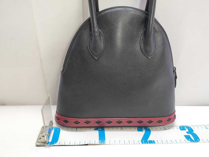 Yves Saint Laurent Leather Diamond-Cut Handbag