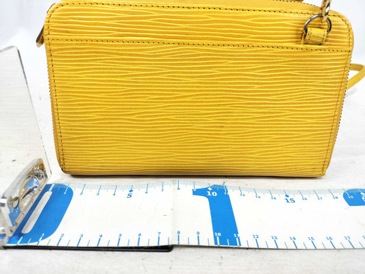 VALENTINO Valentino Shoulder Wallet Pochette Shoulder Bag Leather Shoulder Bag