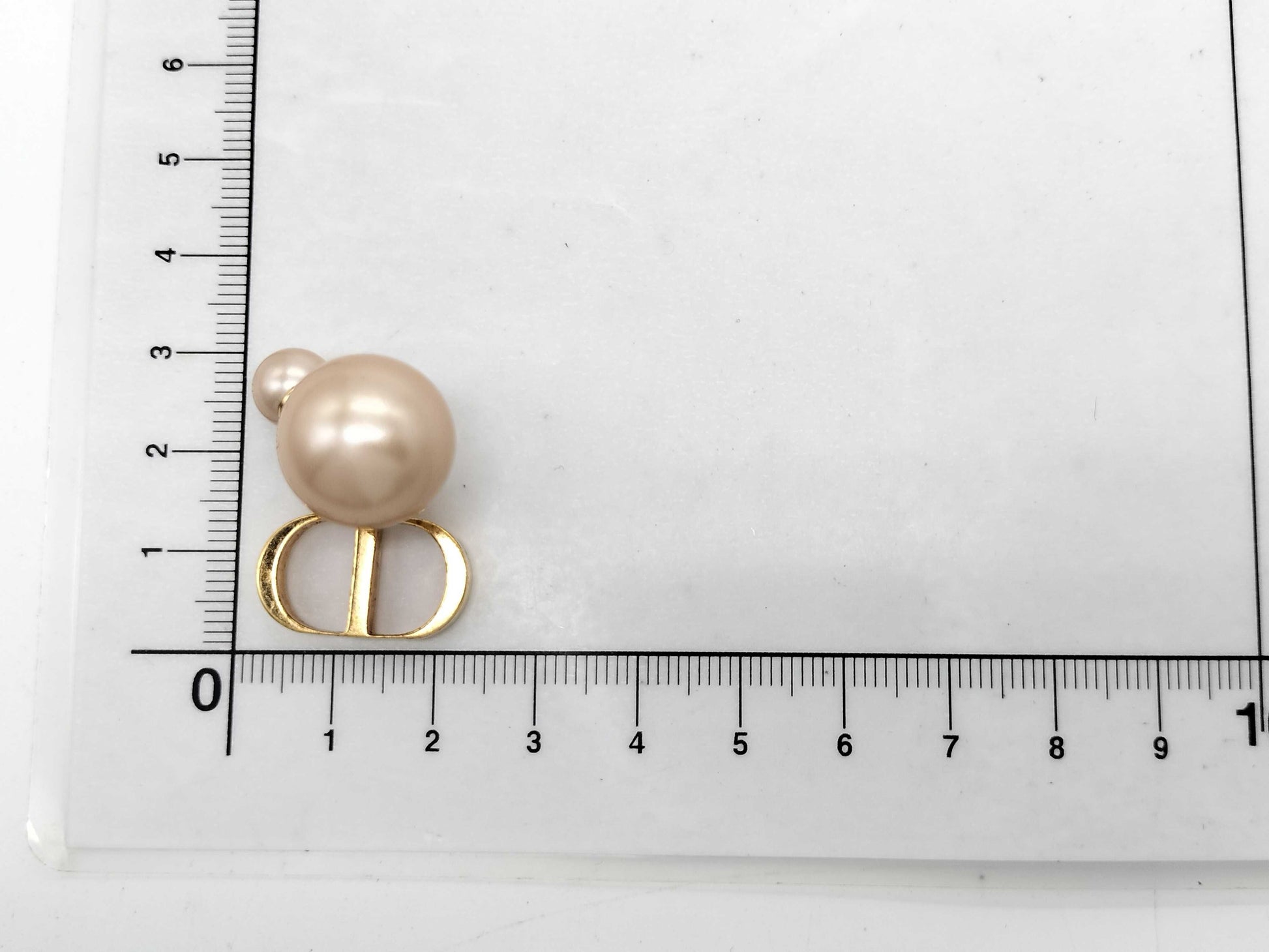 Dior Pearl Pink Gold Earrings 