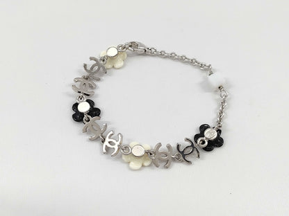 CHANEL Coco Mark Silver Camellia Bracelet/Bangle