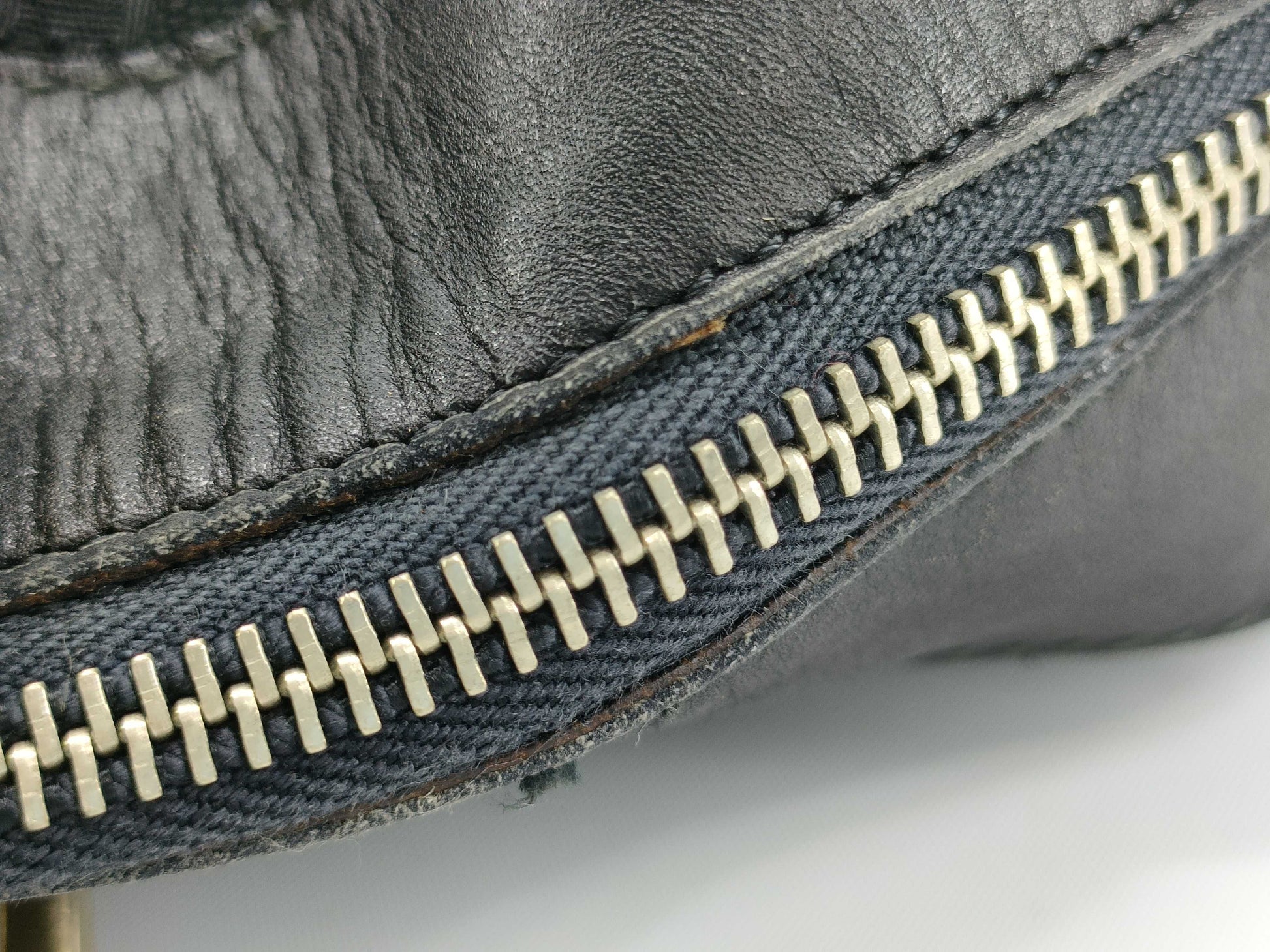 GUCCI GG Canvas Boston Bag