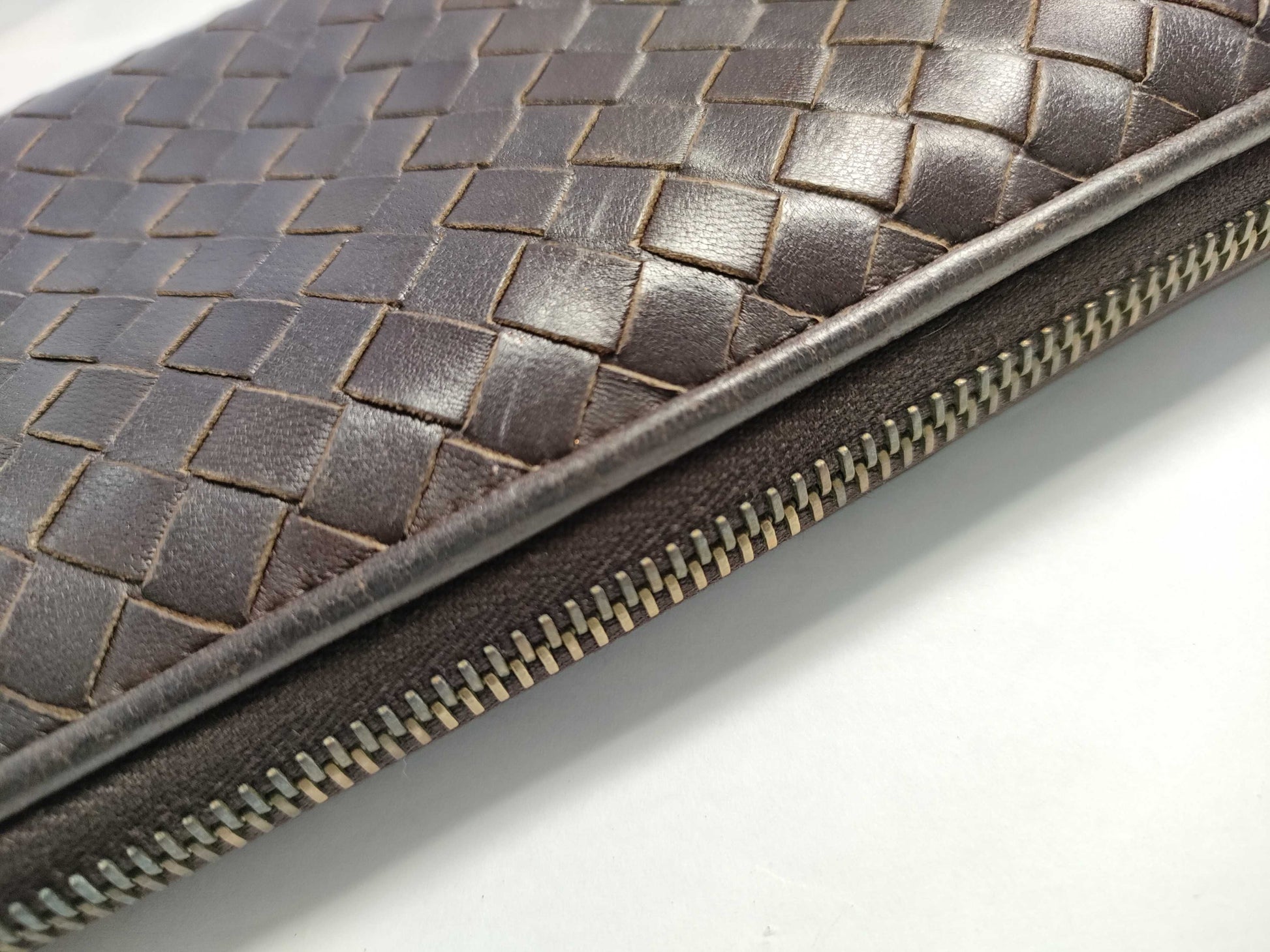 BOTTEGA VENETA Intrecciato Bottega Long Wallet