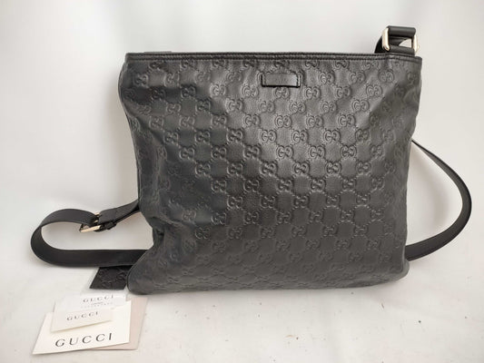 GUCCI Guccissima Leather Shoulder Bag with GG Pattern and Logo Plate 201446