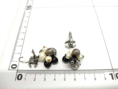 CHANEL CHANEL Swing Coco Mark Mixed Pearl Rhinestone 04A Earrings