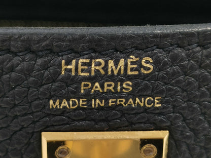 HERMES Kelly 25 Black Handbag with G Hardware and Z Stamp