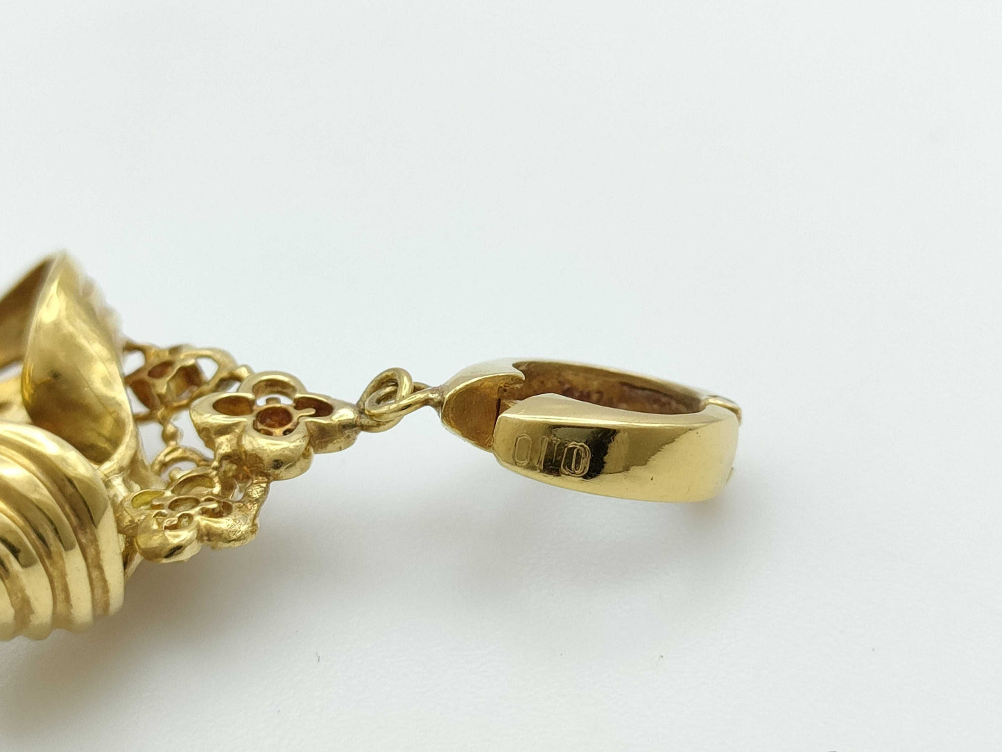 Semi-Round Pearl, Diameter: Approx. 10.0mm, D0.10ct, 18K Gold, 6.8g, Pendant Top 