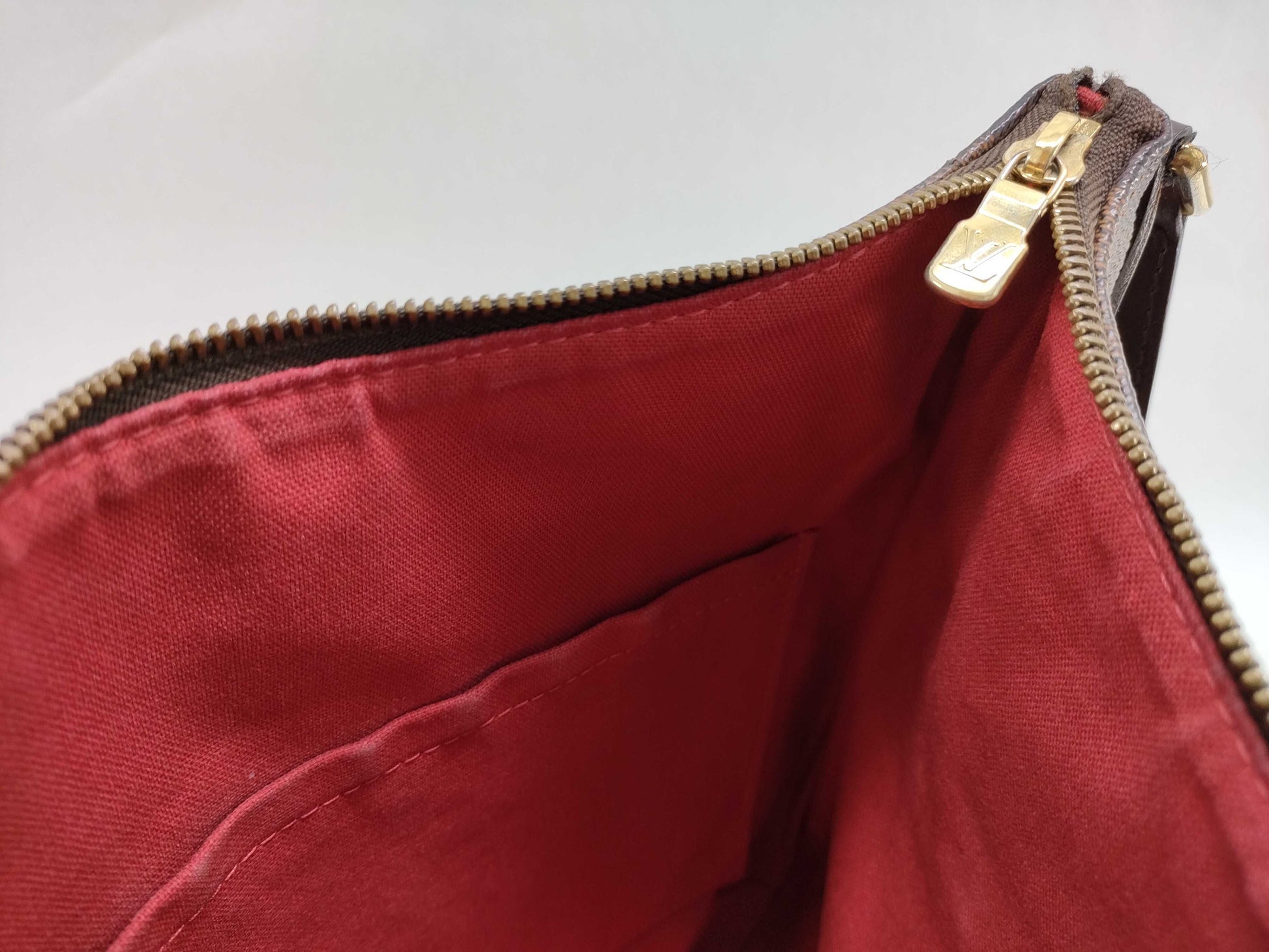 LOUIS VUITTON Damier Bloomsbury Shoulder Bag