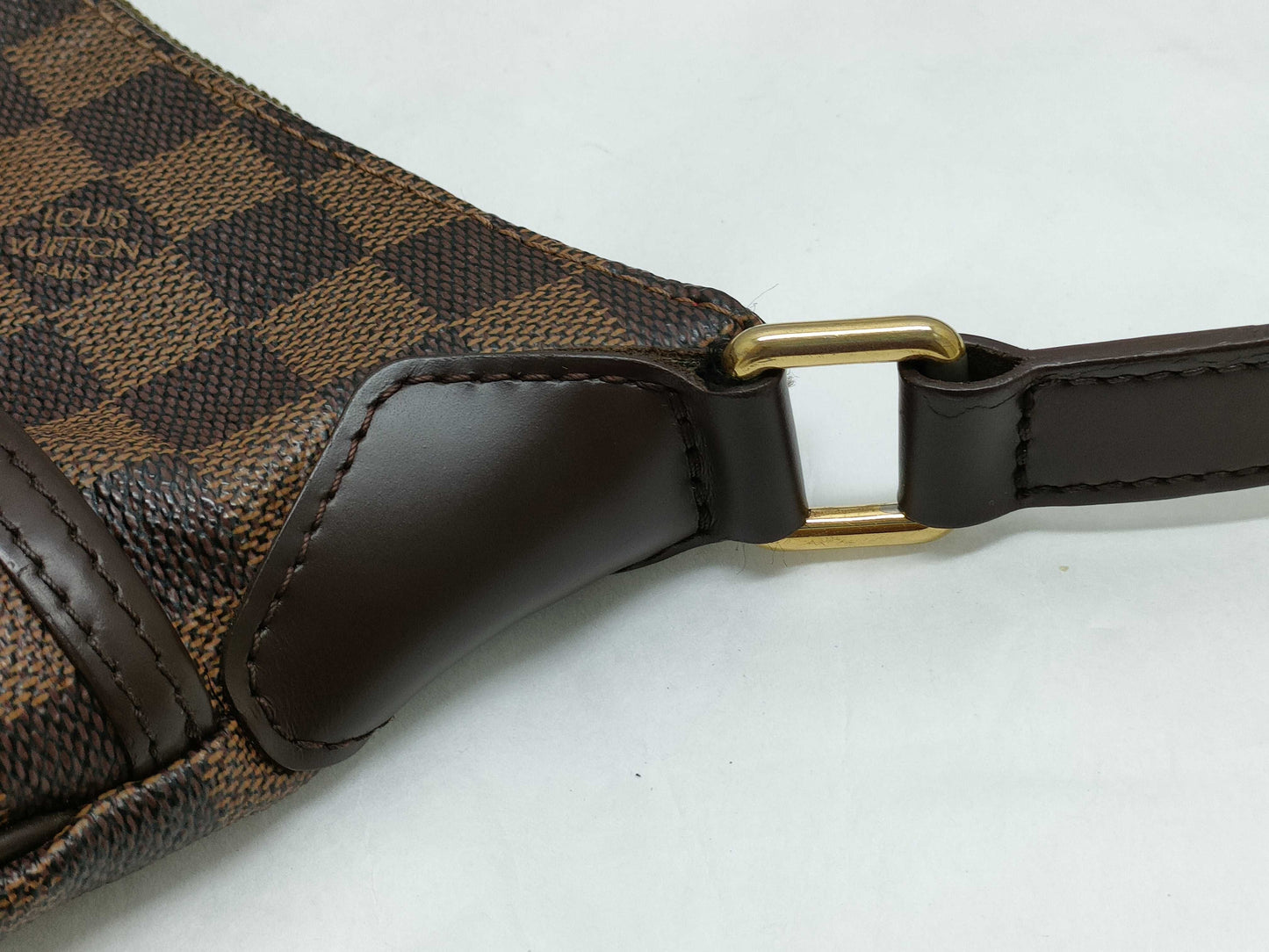 LOUIS VUITTON Damier Bloomsbury Shoulder Bag