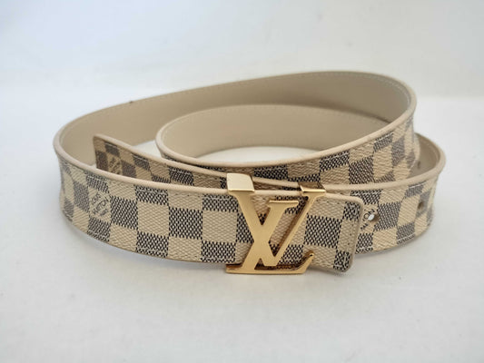 LOUIS VUITTON Unconfirmed Damier Azur Centurion with LV Initials, Damier Azur M9268 Belt