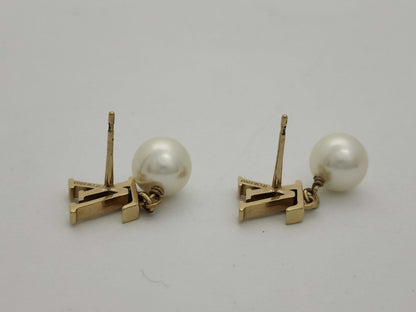 LOUIS VUITTON Earrings LV Iconic Louisa Pearl GP Gold M01585 Earrings