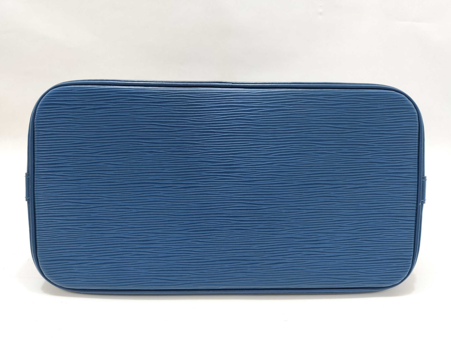 LOUIS VUITTON M40620 Epi Alma Epi Navy M40620 Handbag
