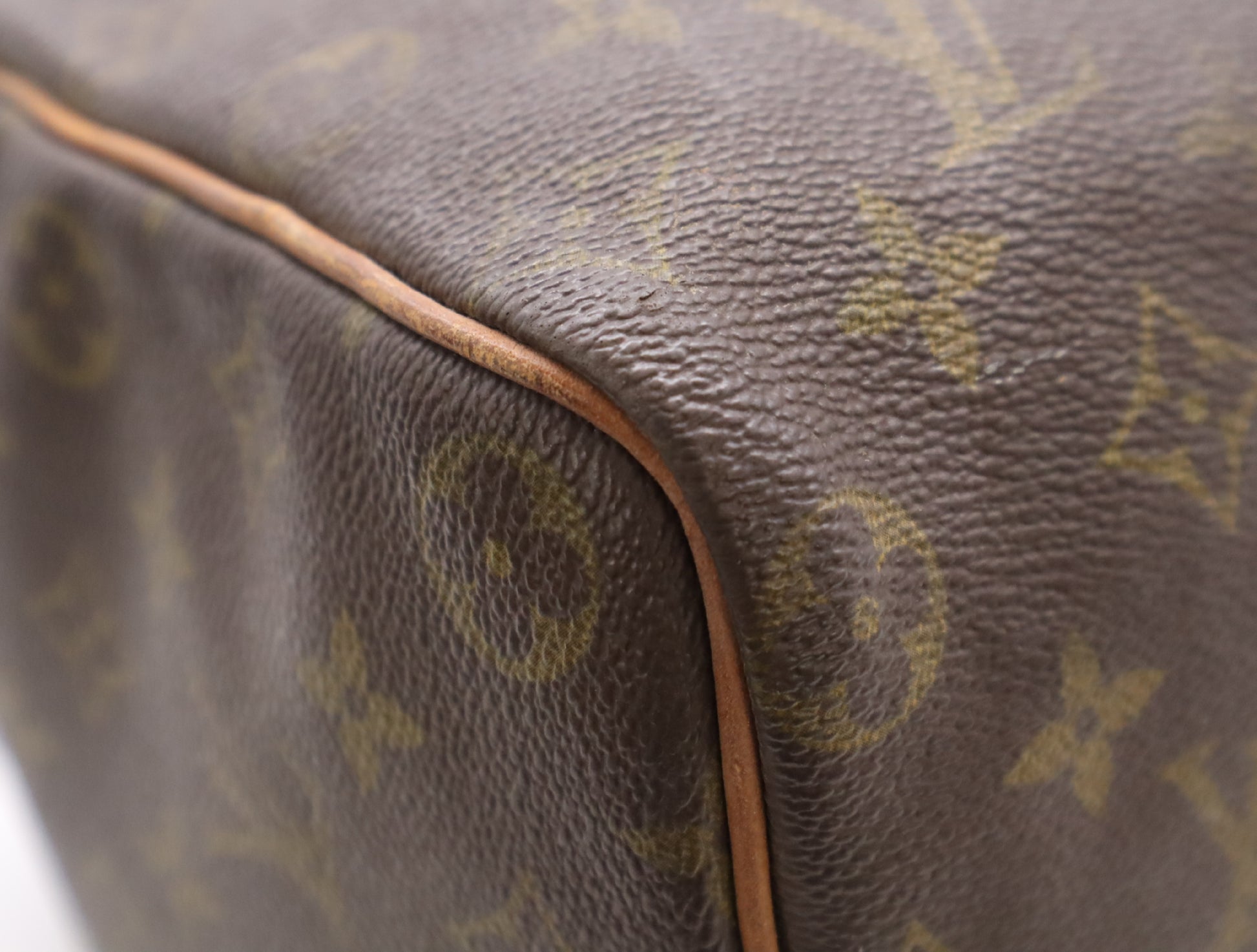 LOUIS VUITTON M41522 Monogram Speedy 40 Handbag