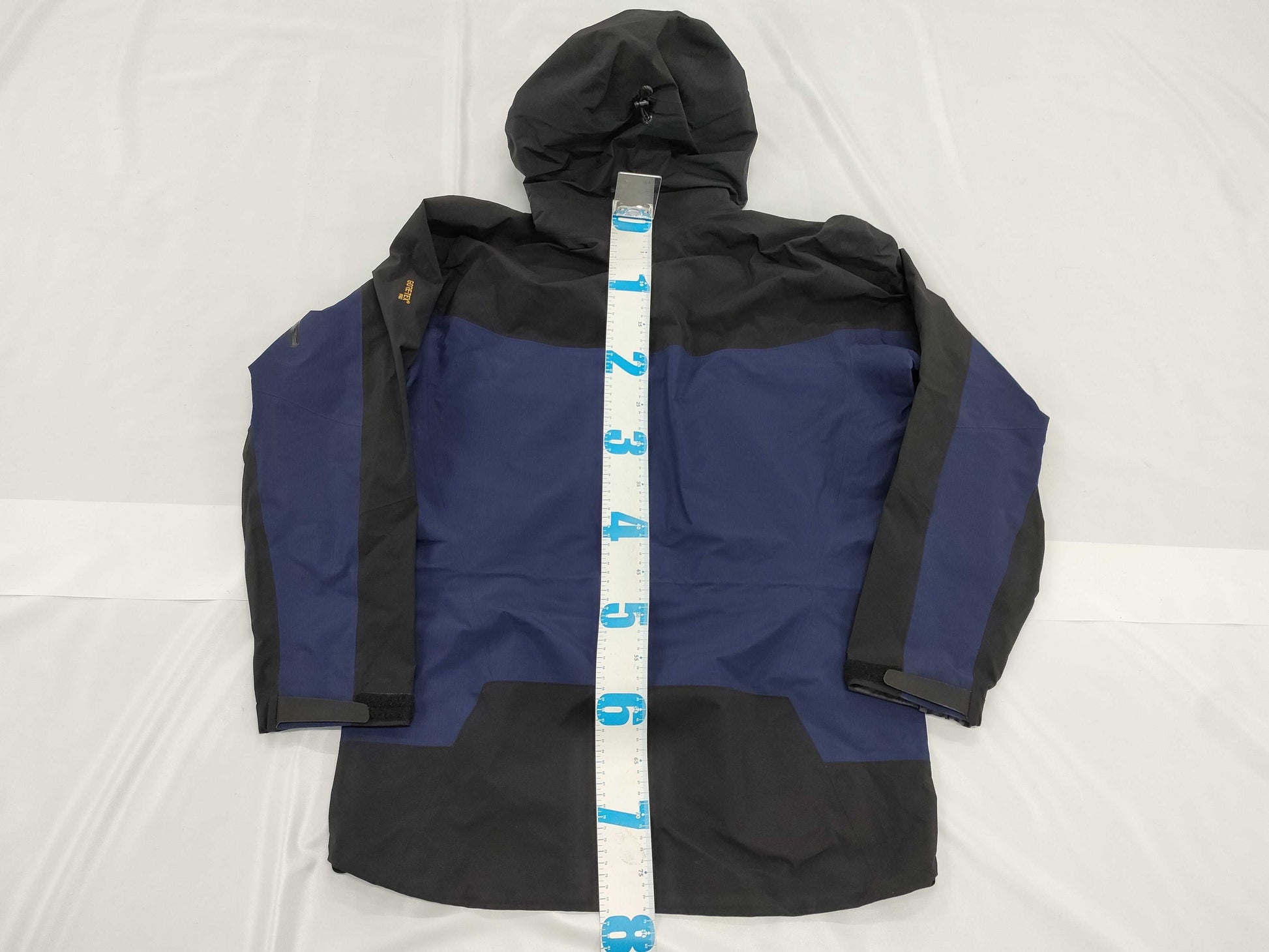 ARCTERYX x BEAMS Arc'teryx 40th Anniversary Special Edition Jacket Size M