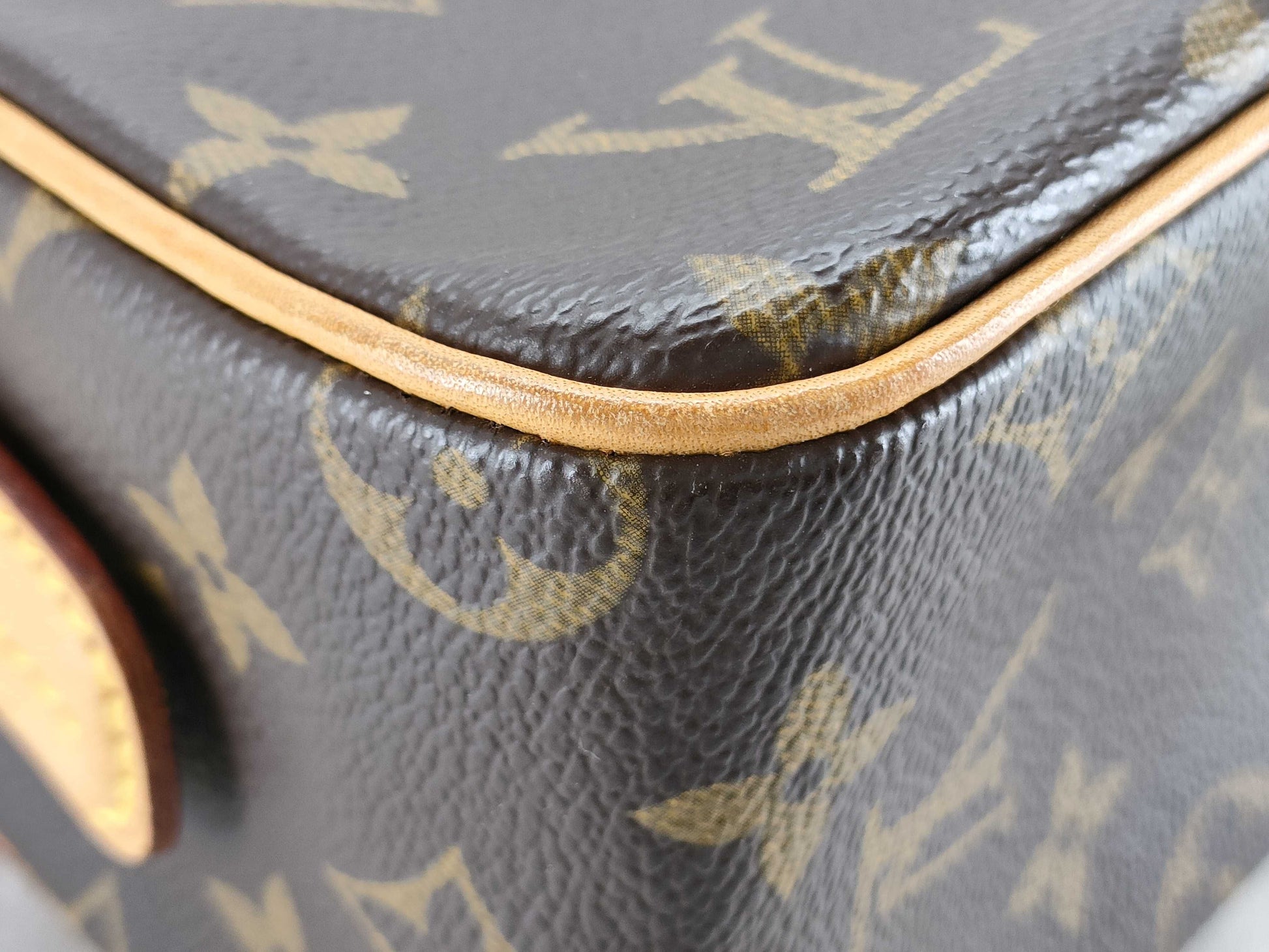 LOUIS VUITTON RFID Unverified AR0044 Monogram Viva Cite MM Monogram One-Shoulder Bag Shoulder Bag