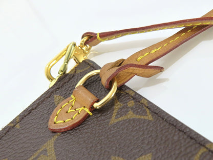 LOUIS VUITTON Unconfirmed Louis Vuitton Monogram Neverfull Pouch with ST