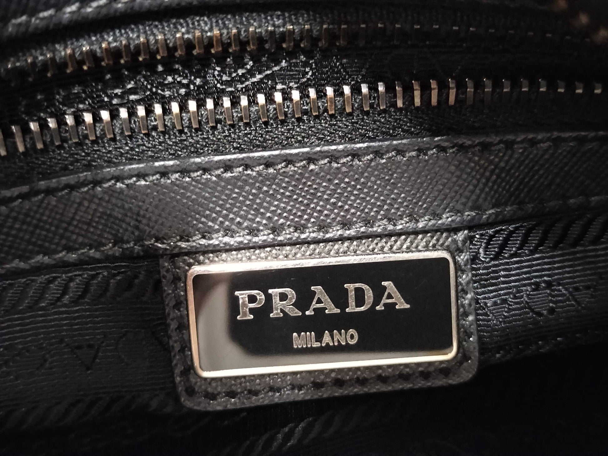 PRADA Nylon Prada Current Logo Re-Nylon Shoulder Bag Sacoche Shoulder Bag