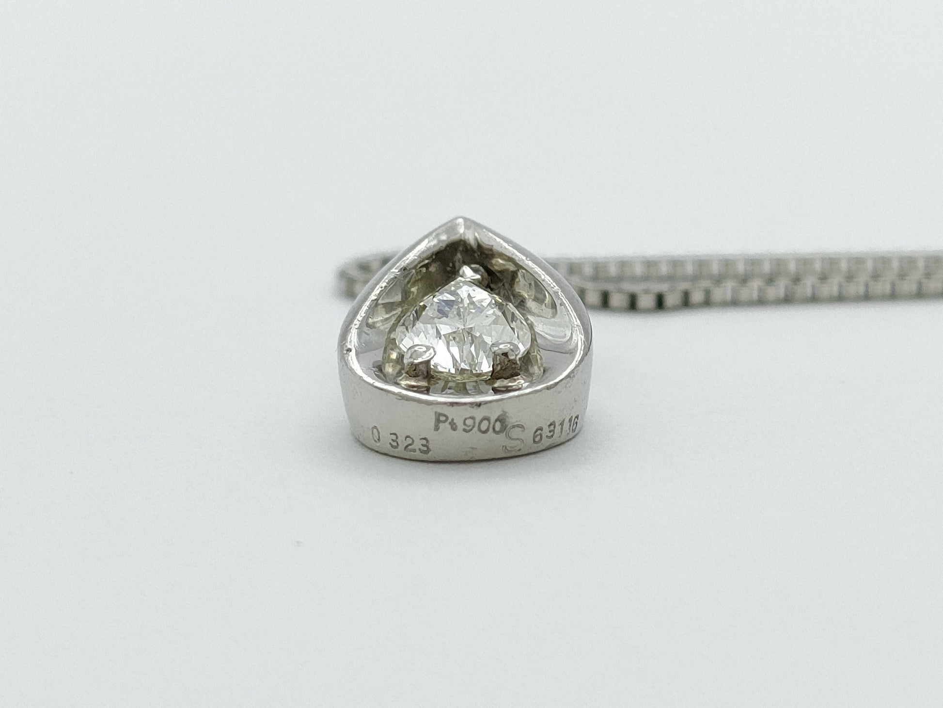 D0.323ct Pt900/850 5.2g Necklace 