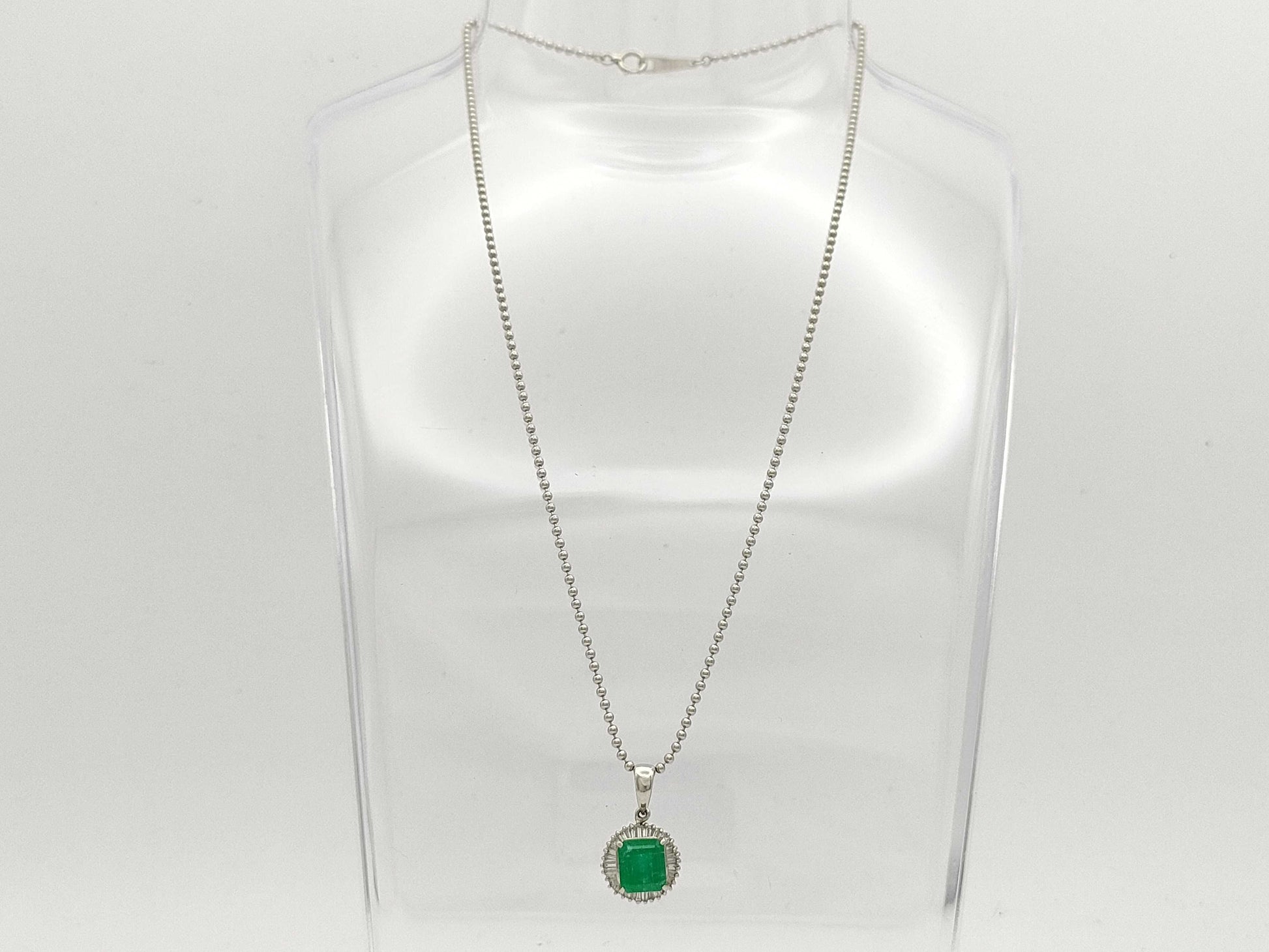 E2.02ct D0.36ct Pt900/850 7.8g Necklace 
