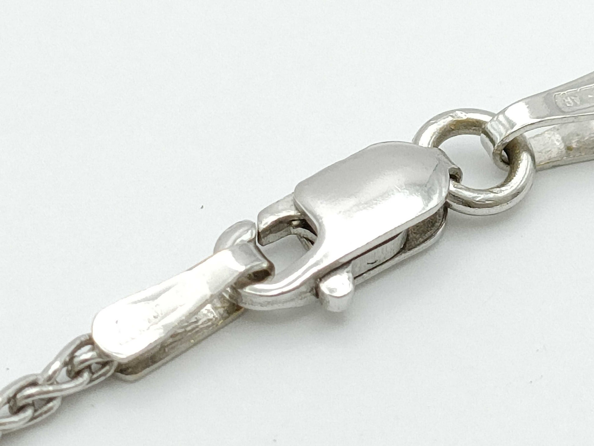 Ponte Vecchio D1.87ct 750 13.3g Necklace 