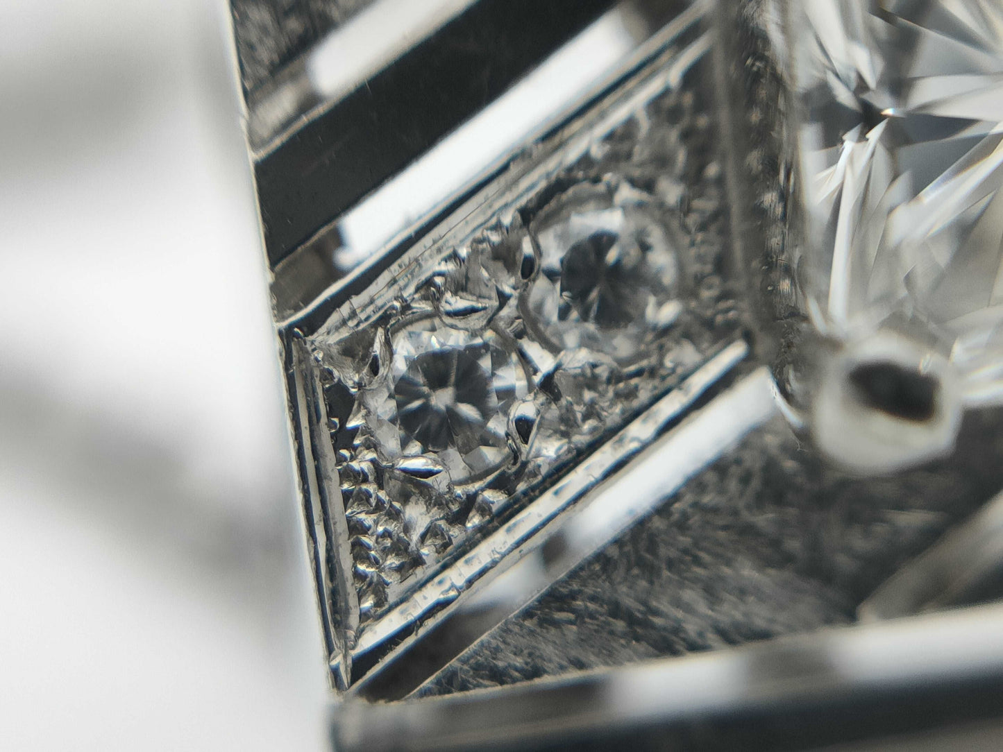 D0.512ct FD0.02ct Pm900 5.2g Brooch 