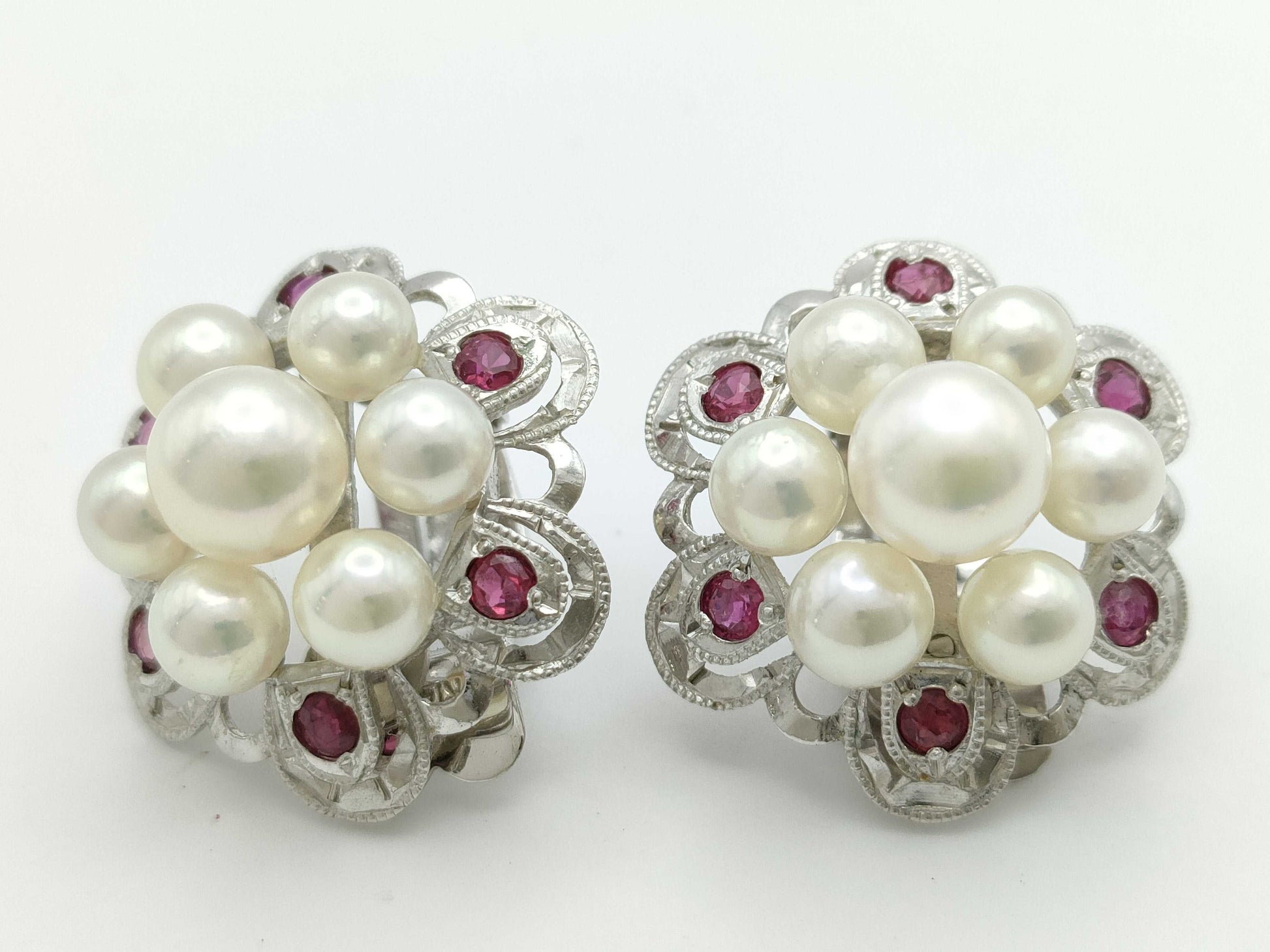 Colored Pearl Earrings, Diameter: Approx. 4.5-6.3mm, 11K Gold, 7.7g 