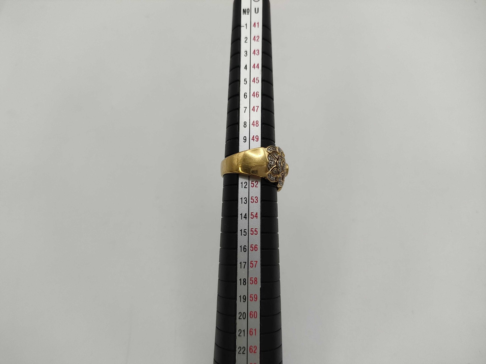 Diamond 750 7.7g Ring 