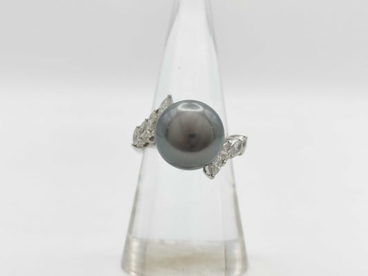 Black South Sea Pearl Ring, approx. 11.8mm diameter, 0.48ct, 8.1g, PT900 